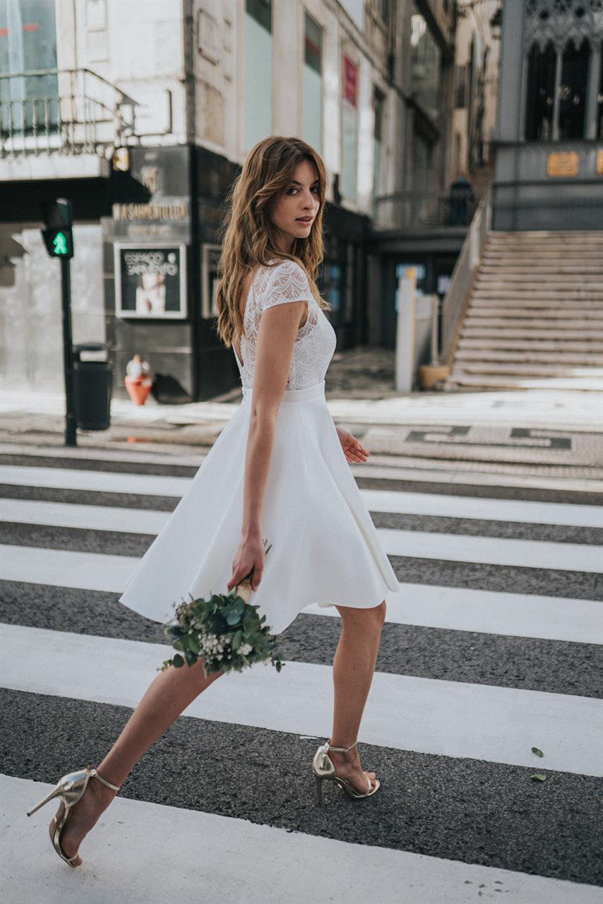 Brautkleid für Standesamt Brautmode Cinderella Köln